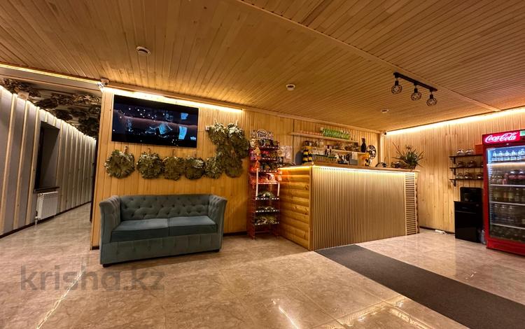 Свободное назначение, офисы, бани, гостиницы и зоны отдыха, развлечения · 550 м² за ~ 200 млн 〒 в Узынагаш — фото 6