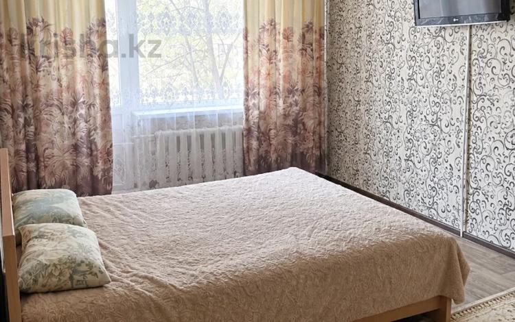 1-бөлмелі пәтер · 30 м² · 2/5 қабат, Маяковского 10, бағасы: 15 млн ₸ в Усть-Каменогорске — фото 2