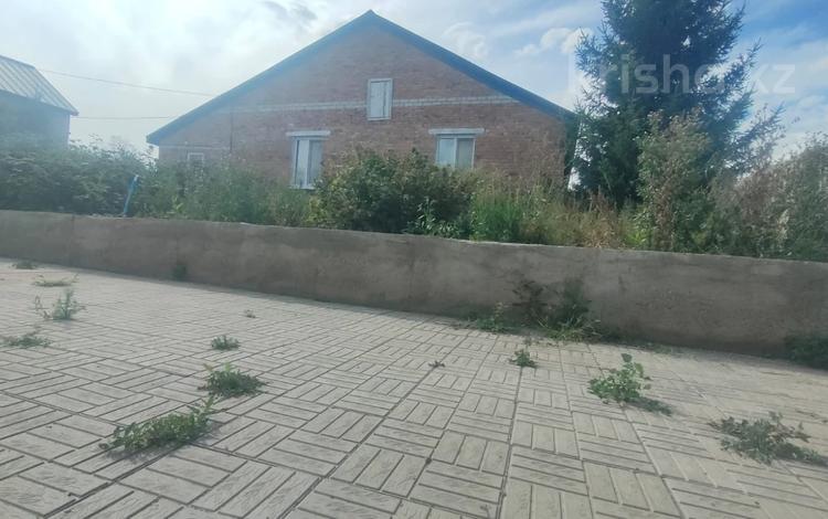 Отдельный дом · 3 комнаты · 246 м² · 10 сот., Такежанова за 42 млн ₸ в Усть-Каменогорске — фото 5