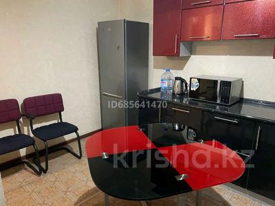 2-бөлмелі пәтер · 50 м² · 2/4 қабат, Наурызбай батыра 22 — Макатаева, бағасы: 300 000 ₸ в Алматы, Алмалинский р-н