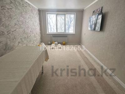 3-бөлмелі пәтер · 65 м² · 4/5 қабат, 4 ш/а 41, бағасы: 19 млн ₸ в Уральске, мкр 4