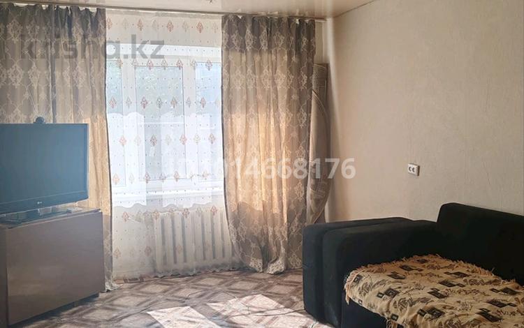 2-комнатная квартира · 52 м² · 3/5 этаж, проспект Абая — В центре города за 135 000 ₸ в Хромтау — фото 2