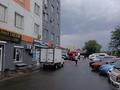 Еркін, кеңселер, дүкендер мен бутиктер, қоймалар, сұлулық салондары, білім орталықтары, ойын-сауық · 50 м², бағасы: 26 млн ₸ в Алматы, Алатауский р-н — фото 3