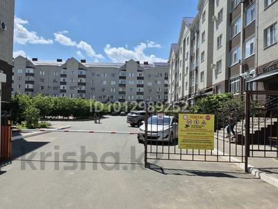 3-бөлмелі пәтер · 87 м² · 4/5 қабат, мкр. Алтын орда 10Л — Халел Досмухамедулы/ Тәуелсіздік, бағасы: 40 млн ₸ в Актобе