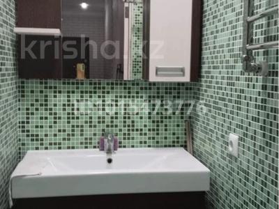 2-комнатная квартира · 64 м² · 2/5 этаж, Гормпитомник 31 — Рядом с проспектом Кунаева за 150 000 ₸ в Актобе, мкр. Курмыш