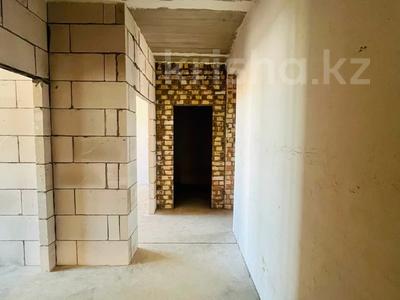 2-комнатная квартира · 63.9 м² · 3/6 этаж, Майкудук, Мкр Голубые пруды за 24.5 млн ₸ в Караганде, Алихана Бокейханова р-н