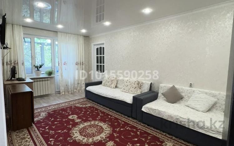 2-комнатная квартира · 42 м² · 4/4 этаж, мкр №11 25А за 32 млн ₸ в Алматы, Ауэзовский р-н — фото 2