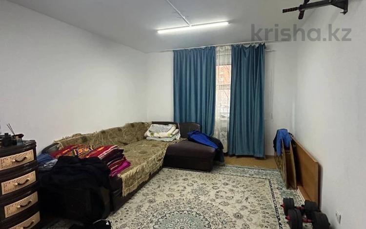 3-бөлмелі пәтер · 73 м² · 1/9 қабат, Азербаева 10, бағасы: 28.9 млн ₸ в Астане, Сарайшык р-н — фото 5