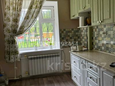3-бөлмелі пәтер · 55 м² · 1/5 қабат, Арыстанова 2 — ЖД вокзал.Дом культуры, бағасы: 15 млн ₸ в Аксае