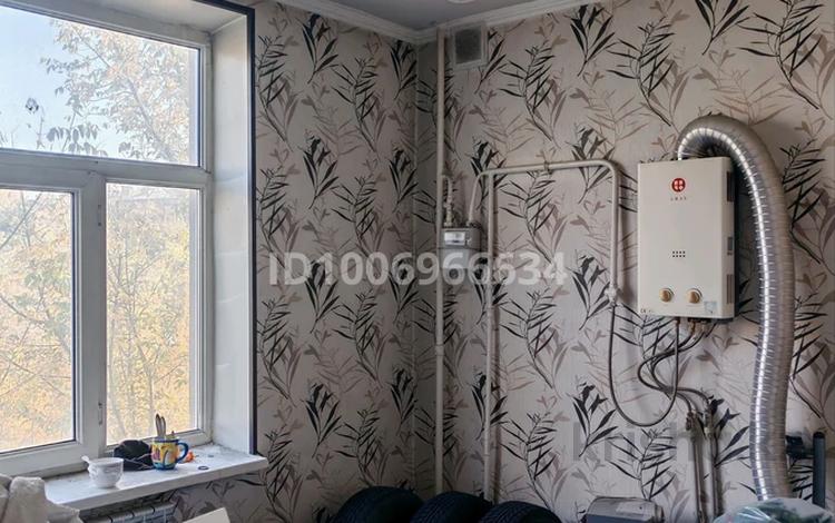 2-бөлмелі пәтер · 48.3 м² · 3/5 қабат, Казбек - би 6 — На площади Ордабасы напротив антикор, бағасы: 20 млн ₸ в Шымкенте, Аль-Фарабийский р-н — фото 2