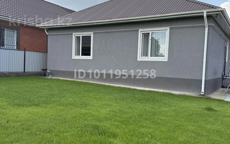 Отдельный дом · 5 комнат · 200 м² · 10 сот., Микрорайон Береке — Кленовая за 86 млн ₸ в Костанае — фото 2
