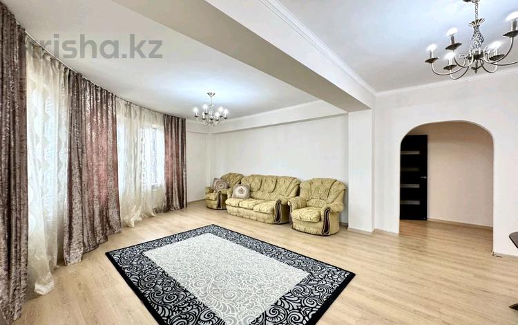 3-комнатная квартира · 145 м² · 11/14 этаж, Тараса Шевченко 8/1 — Видовая квартира за 58.7 млн ₸ в Астане, Сарыарка р-н — фото 16