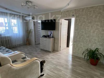 4-бөлмелі пәтер · 64.5 м² · 3/5 қабат, 11 Микрорайон, бағасы: ~ 10 млн ₸ в Житикаре