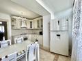 2-комнатная квартира · 71 м² · 8/8 этаж, Кабанбай Батыра за 470 000 ₸ в Алматы, Алмалинский р-н — фото 11
