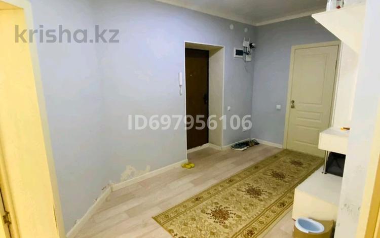 2-бөлмелі пәтер · 74 м² · 3/7 қабат, 35-мкр, 35 микрорайон 17, бағасы: ~ 16.6 млн ₸ в Актау — фото 2