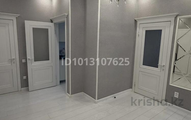 3-бөлмелі пәтер · 113 м² · 6/10 қабат, Степной 3 ш/а. 1/10, бағасы: 63 млн ₸ в Караганде, Казыбек би р-н — фото 2