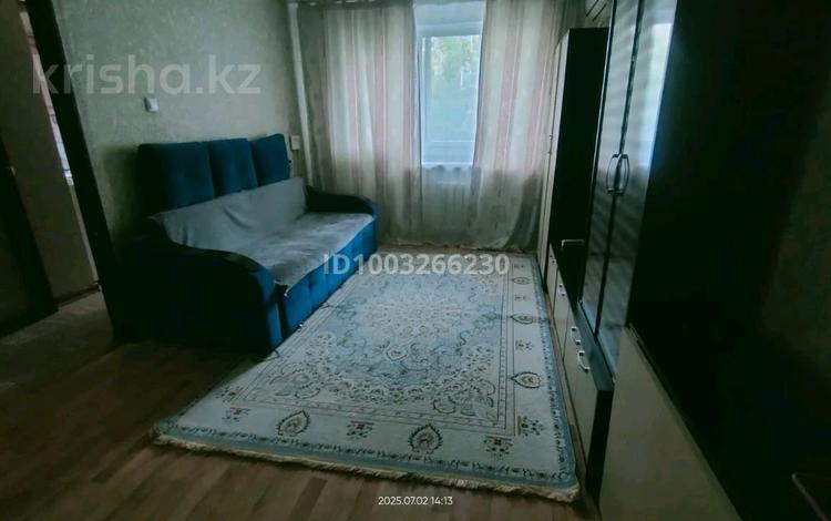 3-комнатная квартира · 56 м² · 2/5 этаж, 40 квартал 4 за 15 000 ₸ в Семее — фото 2