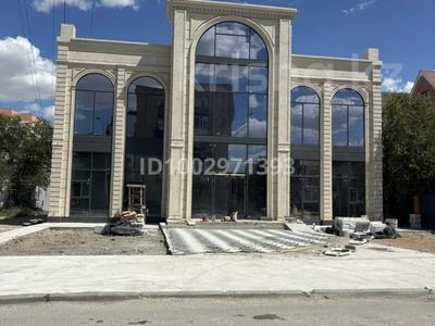 Еркін · 2200 м², бағасы: ~ 8.1 млн ₸ в Атырау, мкр Привокзальный-1