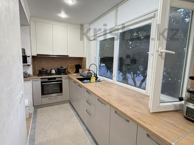 3-комнатная квартира · 72 м² · 1/5 этаж, 28А мкр 7 за 26 млн ₸ в Актау