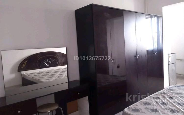 2-бөлмелі пәтер · 56 м² · 4/5 қабат, 12-й микрорайон, 12-й микрорайон 111, бағасы: 150 000 ₸ в Шымкенте, Енбекшинский р-н — фото 2