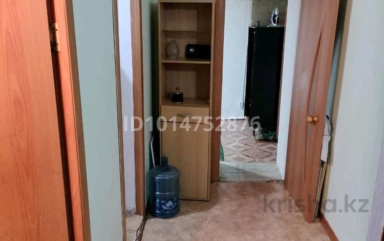 3-комнатная квартира · 75 м² · 1/1 этаж, Красная 4 за 100 000 ₸ в Уральске, мкр Школьник — фото 2