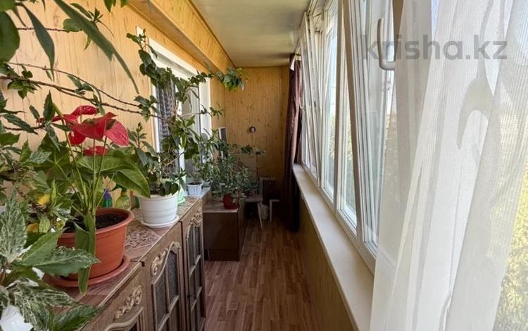 4-комнатная квартира · 83.3 м² · 5/5 этаж, Каирбекова 342 за 25 млн ₸ в Костанае — фото 2