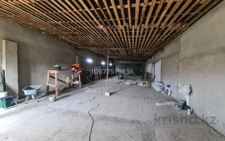 Свободное назначение · 190 м² за 200 000 ₸ в Атырау — фото 4