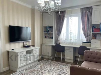 Продажа квартир в Атырауской обл.: 4-комнатная квартира · 150 м² · 9/9 этаж, Кулманова 152 за 52 млн 〒 4-комнатная квартира · 150 м² · 9/9 этаж, Кулманова 152 за 52 млн 〒 в Атырау