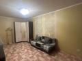 1-бөлмелі пәтер, 30 м², 3/5 қабат ай сайын, 3микрорайон 41, бағасы: 60 000 〒 в Абае — фото 2