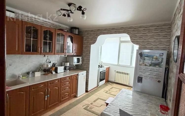 4-бөлмелі пәтер · 84 м² · 6/6 қабат, мкр Шанхай, Макаренко 1, бағасы: 16.5 млн ₸ в Актобе — фото 2