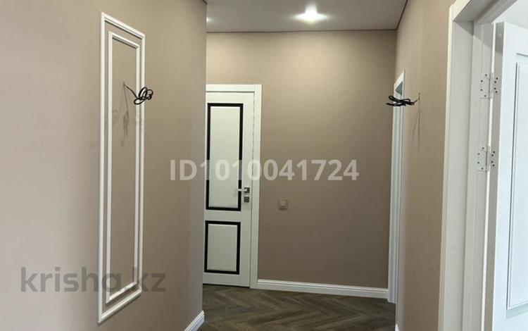 3-комнатная квартира · 90 м², Гашека 5а за 65 млн 〒 в Костанае — фото 2