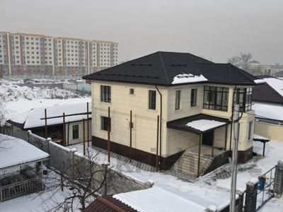 Отдельный дом • 6 комнат • 421 м² • 8 сот., Ракышев 41а за 240 млн 〒 в 