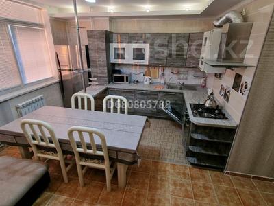2-комнатная квартира · 72 м² · 7/9 этаж, Сатпаева 2Б за 300 000 ₸ в Атырау