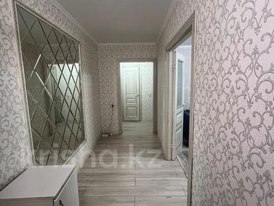 4-бөлмелі пәтер · 80 м² · 1/9 қабат, Степной 2 ш/а., бағасы: 26.5 млн ₸ в Караганде, Казыбек би р-н