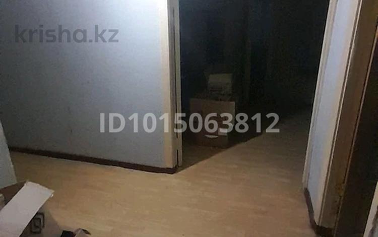 3-комнатная квартира · 54 м² · 2/4 этаж, Микрорайон 3А 10 за 8 млн ₸ в Актау — фото 2
