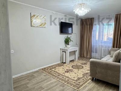 2-комнатная квартира · 44.7 м² · 4/5 этаж, 6 мкр. за 9.5 млн 〒 в Темиртау