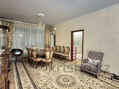 3-бөлмелі пәтер · 80 м² · 6/12 қабат, Назарбаева 171а, бағасы: 37 млн ₸ в Талдыкоргане