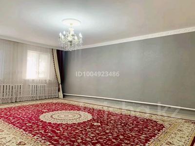 Жеке үй · 5 бөлме · 165 м² · 8 жүзд., Геолог -ш/а., Жаналы, бағасы: 22 млн ₸ в Атырау, мкр Геолог