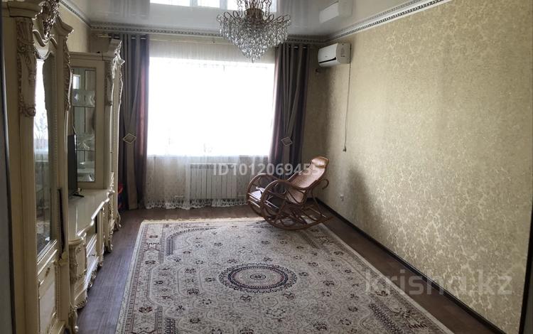 3-комнатная квартира · 93 м² · 3/10 этаж, мкр. Алтын орда 13 Б к1 — Мкр.Алтын орда-Алия Молдагулова за 38 млн ₸ в Актобе — фото 2