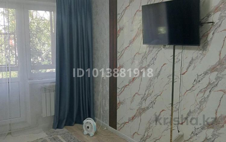 1-комнатная квартира · 32 м² · 5/5 этаж, мкр Каратау 31 за 9 млн ₸ в Таразе — фото 2