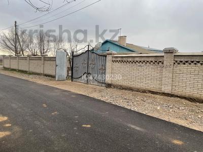 Отдельный дом · 6 комнат · 70 м² · 10 сот., Абая 5/1 за 15 млн ₸ в Жамбылской обл.