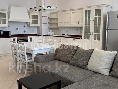 4-бөлмелі пәтер · 165 м² · 7/7 қабат, Назарбаева 301, бағасы: ~ 1.4 млн ₸ в Алматы, Медеуский р-н