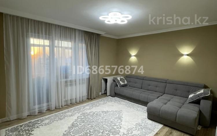 2-комнатная квартира, 64 м², 7/8 этаж, мкр Жулдыз-2 44 за 32 млн 〒 в Алматы, Турксибский р-н — фото 2