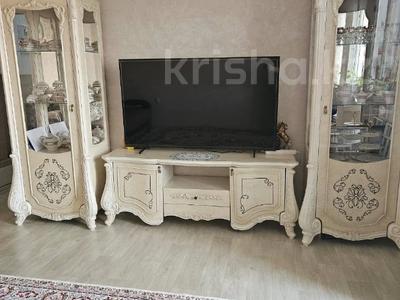 2-комнатная квартира · 60 м² · 1/6 этаж, Султан Бейбарыса 38 за 20 млн 〒 в Атырау