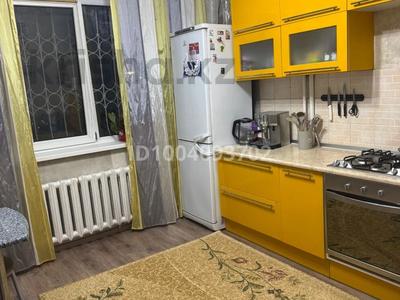 Продажа квартир в Алматы: 2-комнатная квартира · 63 м² · 2/9 этаж, мкр Таугуль-1 50 — Выше Джандосова по Навои за 48 млн 〒 2-комнатная квартира · 63 м² · 2/9 этаж, мкр Таугуль-1 50 — Выше Джандосова по Навои за 48 млн 〒 в Алматы, Ауэзовский р-н