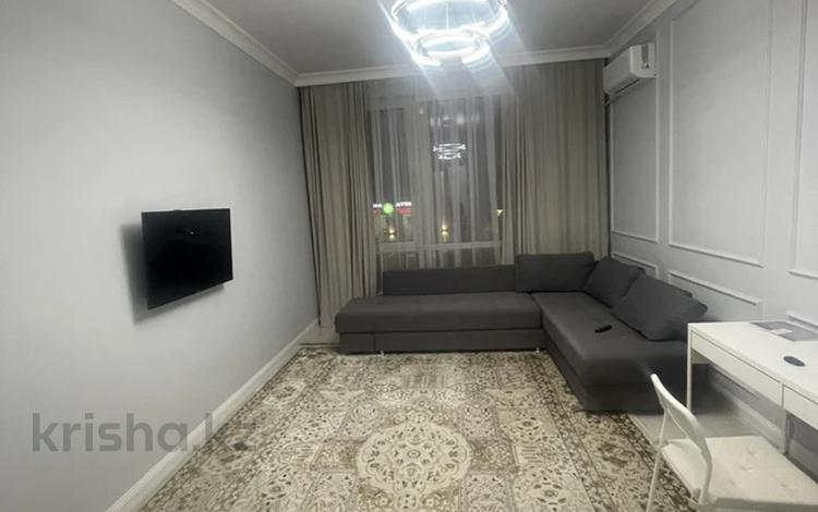 2-комнатная квартира, 80 м², 2/8 этаж помесячно, Розыбакиева 320 за 550 000 〒 в Алматы, Бостандыкский р-н — фото 2