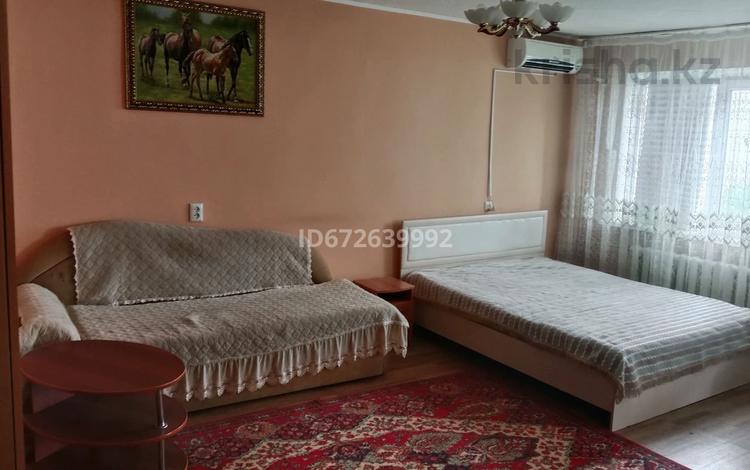 1-комнатная квартира · 40 м² · 5/5 этаж, Микрорайон Шашубая 8Г за 8 000 ₸ в Балхаше — фото 18