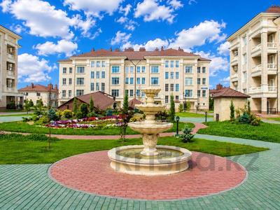 4-комнатная квартира · 165 м² · 3/4 этаж, Макпал 5 — Горящий вариант! за 165 млн ₸ в Астане, Есильский р-н