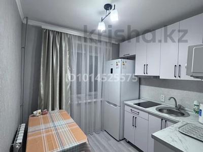 1-комнатная квартира · 38 м² · 2/5 этаж, Момышулы 12 за 220 000 ₸ в Семее