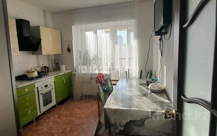 2-комнатная квартира · 64 м² · 6/9 этаж, Мкр. имени Есет батыра 36 за 17.5 млн ₸ в Актобе, мкр Акжар — фото 2